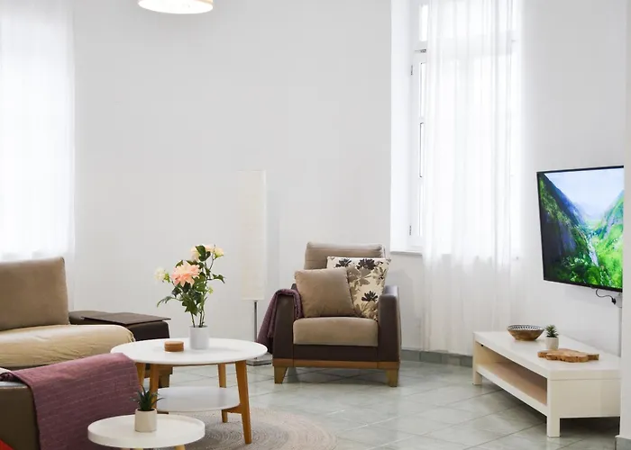 بيت للعطل Manor House إكْسِيا